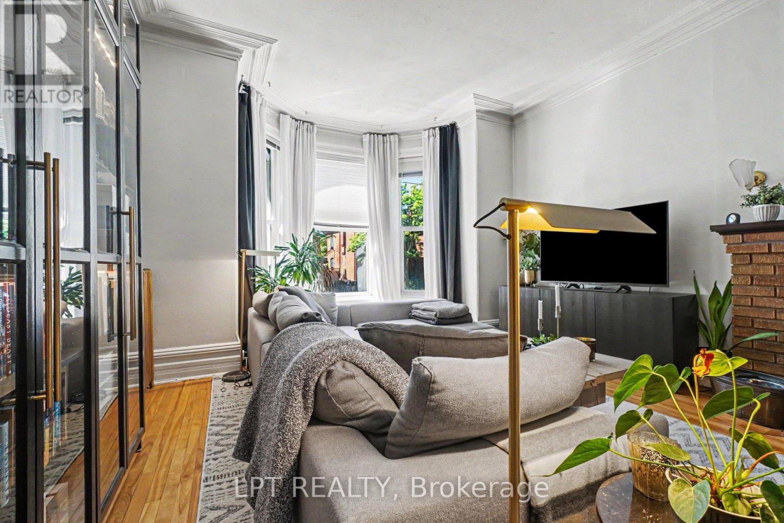 475 Maclaren Street, Ottawa, Ontario  K1R 5K5 - Photo 5 - X13691960