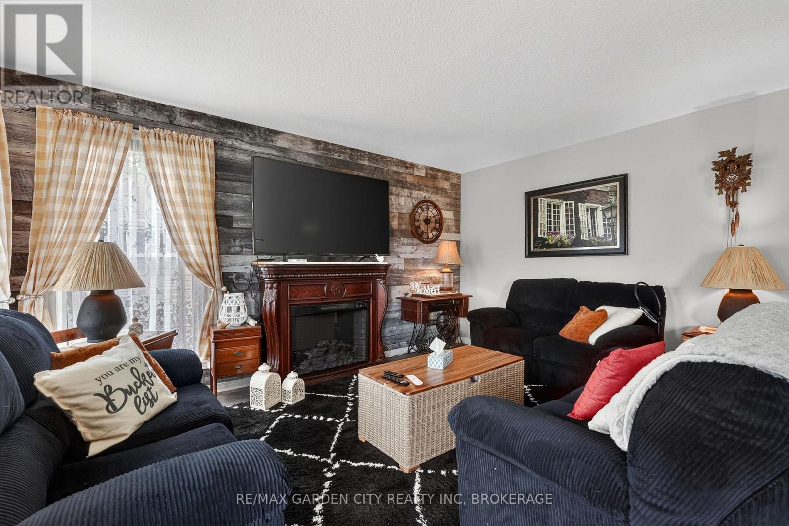 11 Rochelle Crescent, Fort Erie, Ontario  L0S 1N0 - Photo 13 - X13691898