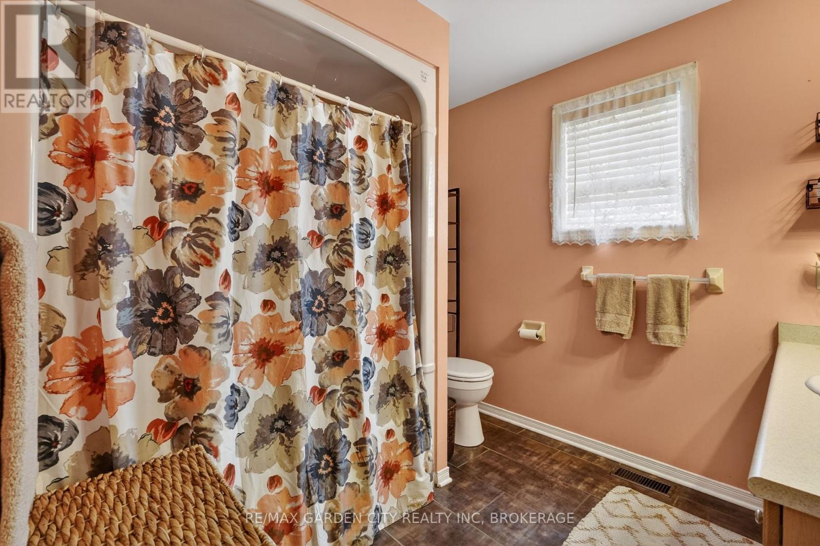 11 Rochelle Crescent, Fort Erie, Ontario  L0S 1N0 - Photo 20 - X13691898