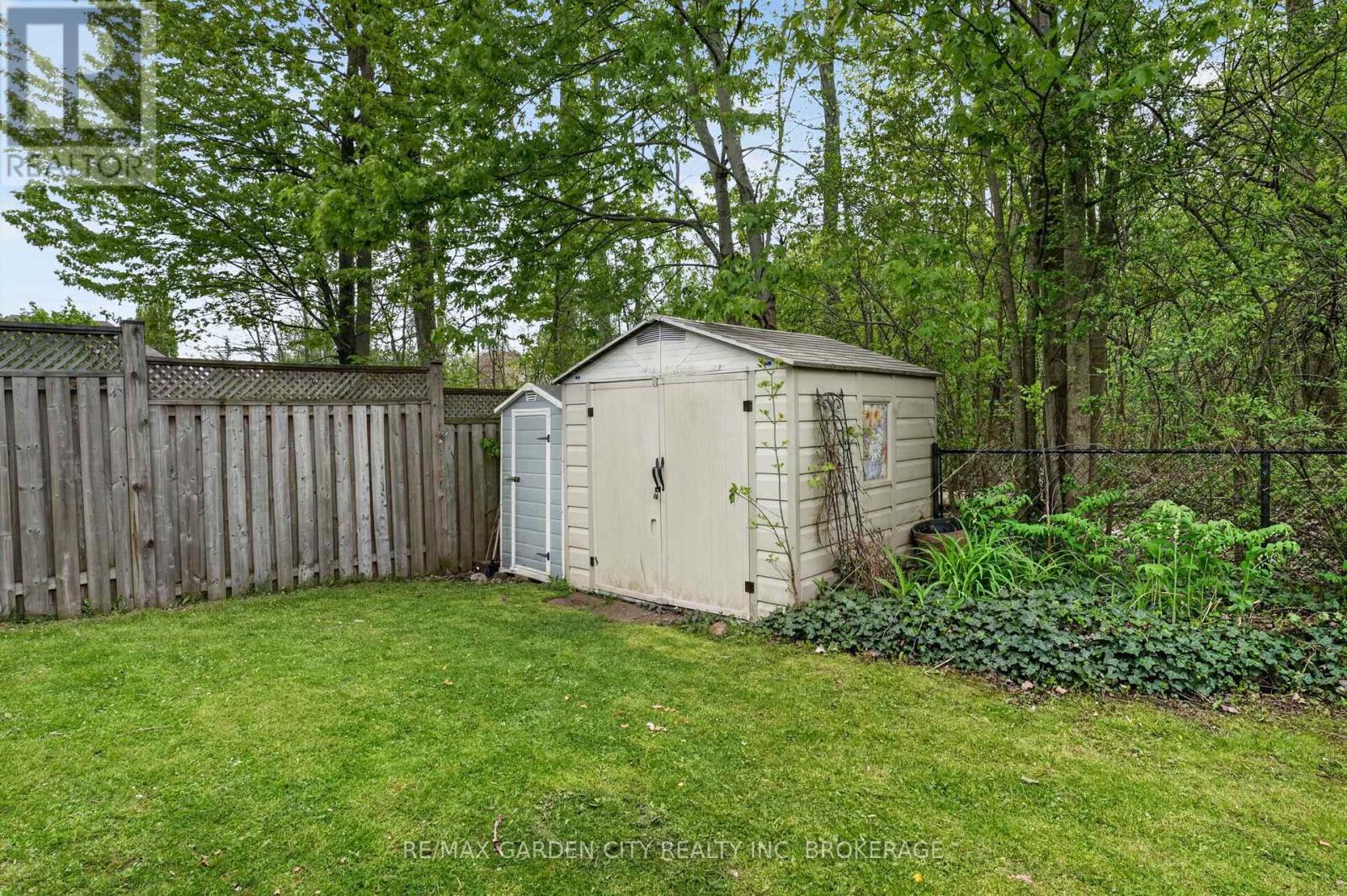 11 Rochelle Crescent, Fort Erie, Ontario  L0S 1N0 - Photo 35 - X13691898
