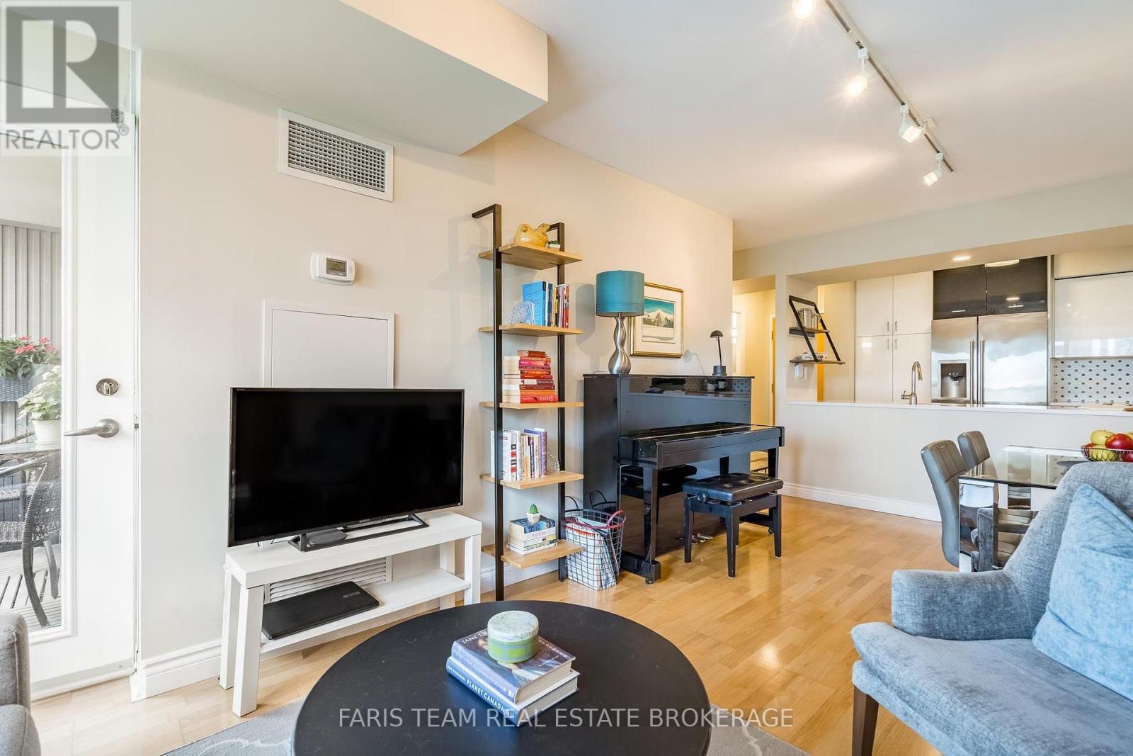 703 - 5 Rosehill Avenue, Toronto, Ontario  M4T 3A6 - Photo 14 - C13691892