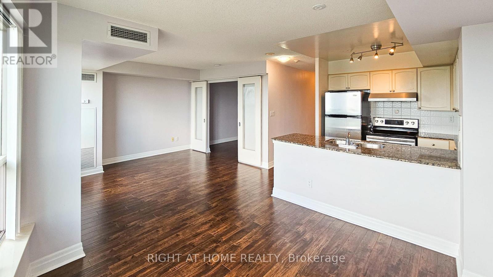 1510 - 188 Doris Avenue, Toronto, Ontario  M2N 6Z5 - Photo 6 - C13691962