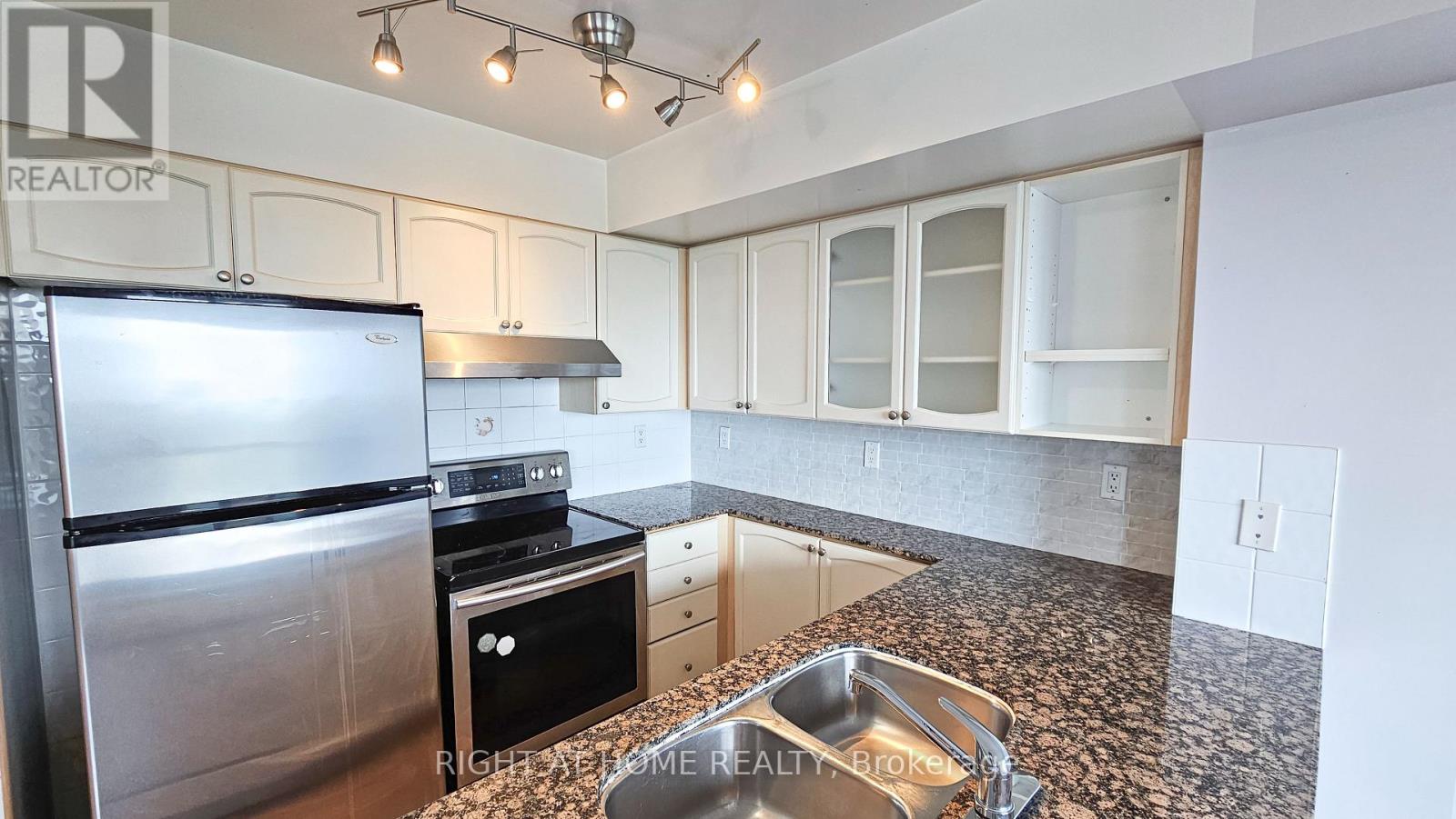 1510 - 188 Doris Avenue, Toronto, Ontario  M2N 6Z5 - Photo 8 - C13691962