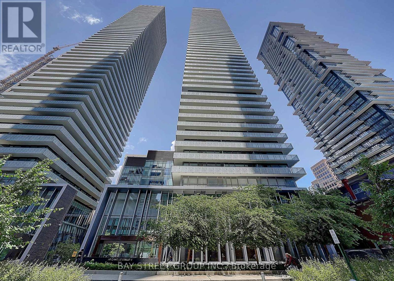 910 - 50 Charles Street E, Toronto, Ontario  M4Y 0C3 - Photo 2 - C13691972