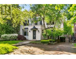 230 STRATHALLAN WOOD, Toronto, Ontario