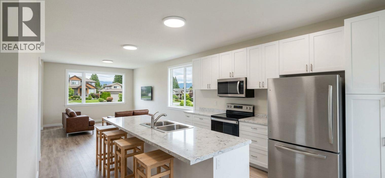 3 1417 ALDER DRIVE, Pemberton, British Columbia