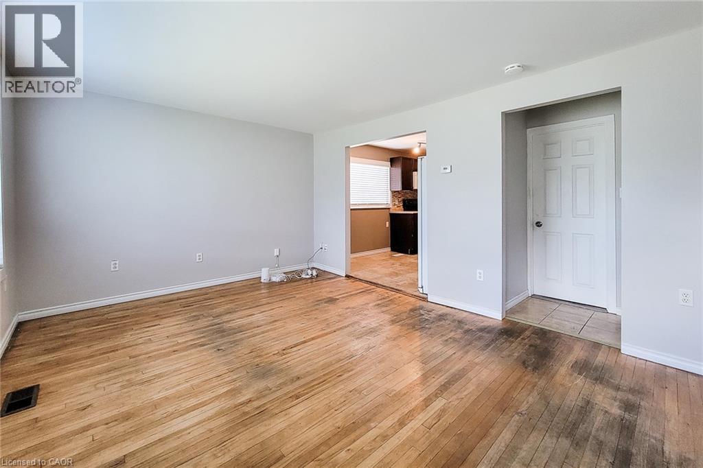 92 Munn Street, Hamilton, Ontario  L8V 1K3 - Photo 10 - 40856569