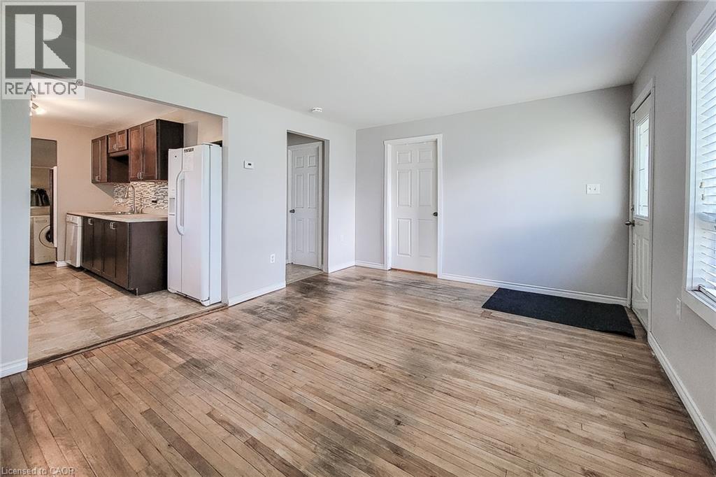 92 Munn Street, Hamilton, Ontario  L8V 1K3 - Photo 12 - 40856569