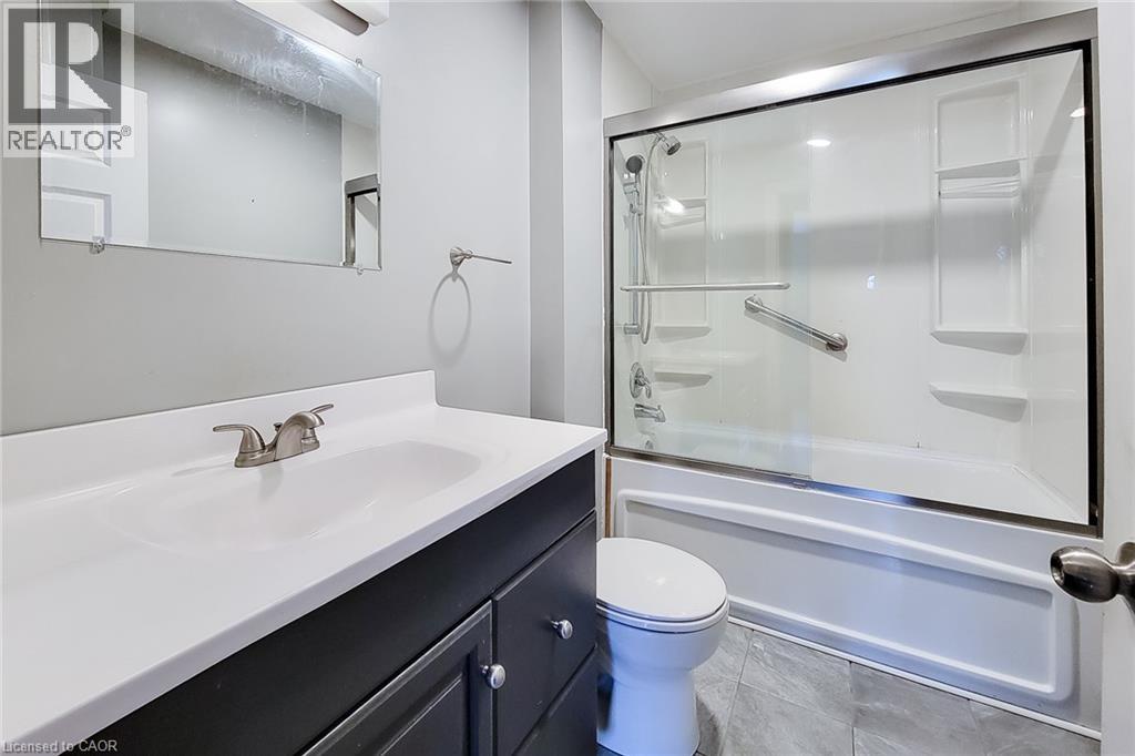 92 Munn Street, Hamilton, Ontario  L8V 1K3 - Photo 24 - 40856569