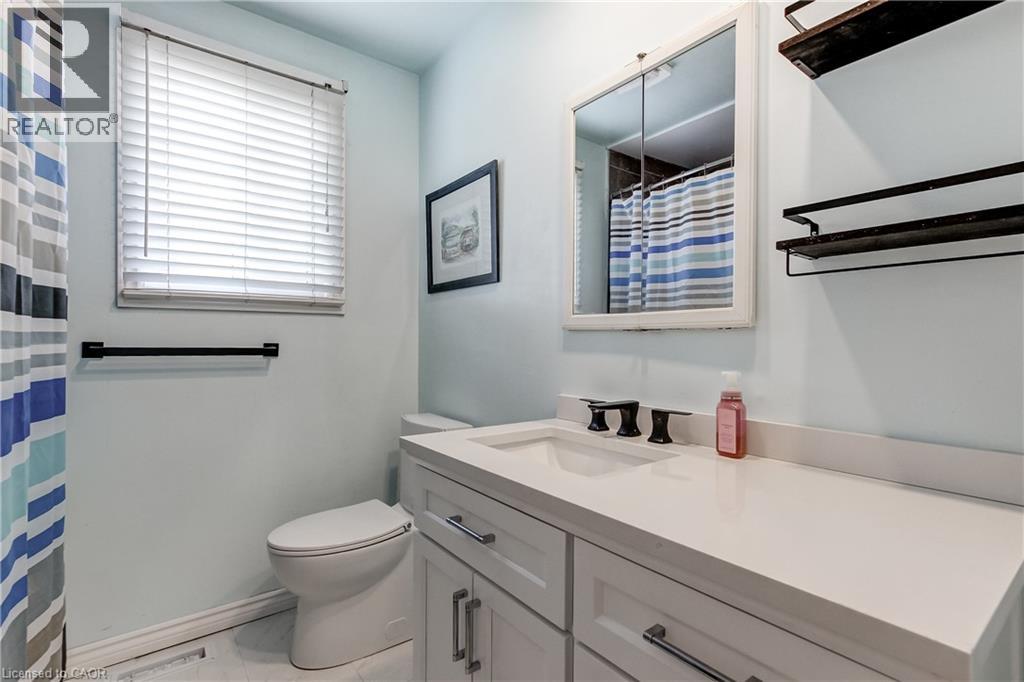 16 Harper Street, Waterdown, Ontario  L0R 2H3 - Photo 28 - 40856167