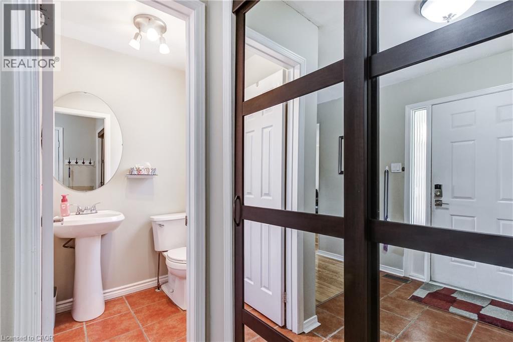 16 Harper Street, Waterdown, Ontario  L0R 2H3 - Photo 7 - 40856167