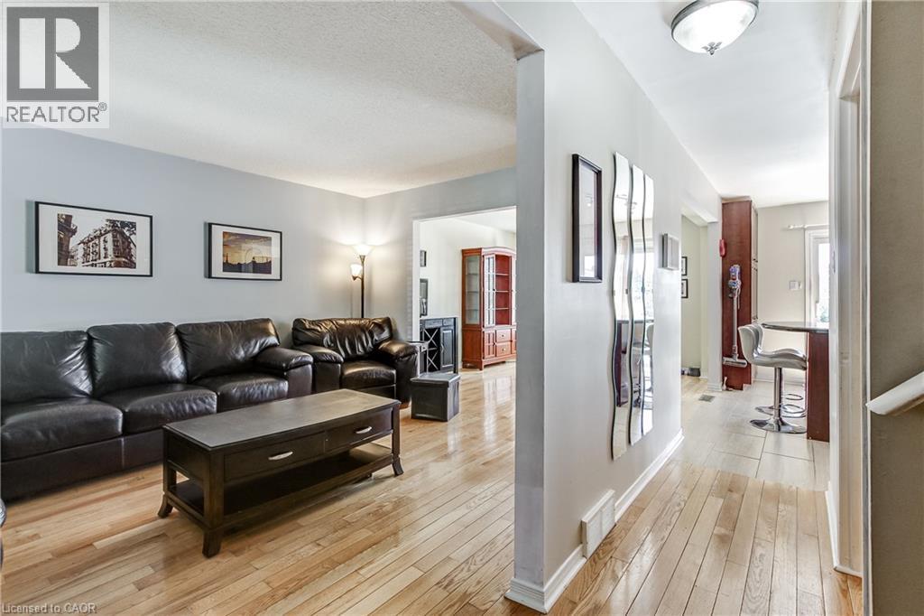 16 Harper Street, Waterdown, Ontario  L0R 2H3 - Photo 9 - 40856167