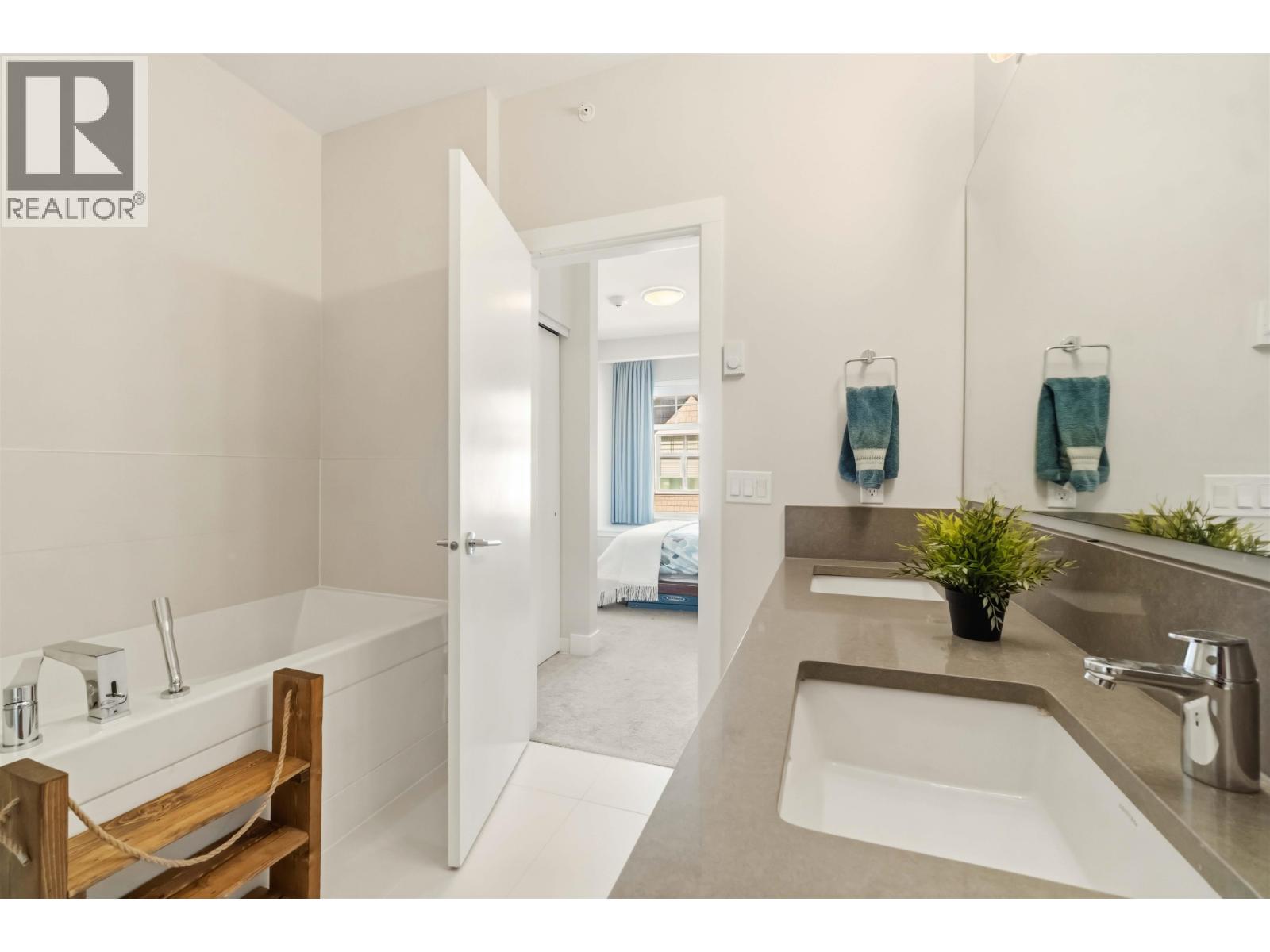 5 5142 Canada Way, Burnaby, British Columbia  V5E 0C3 - Photo 31 - R3137489