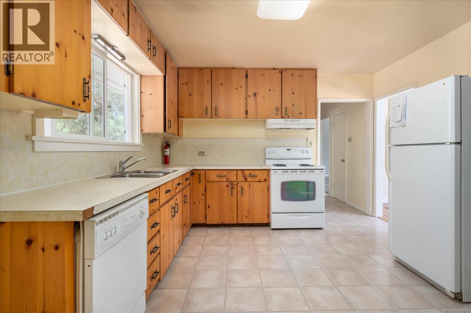 3410 Durnin Rd, Nanaimo, British Columbia  V9R 6V5 - Photo 7 - 1047274
