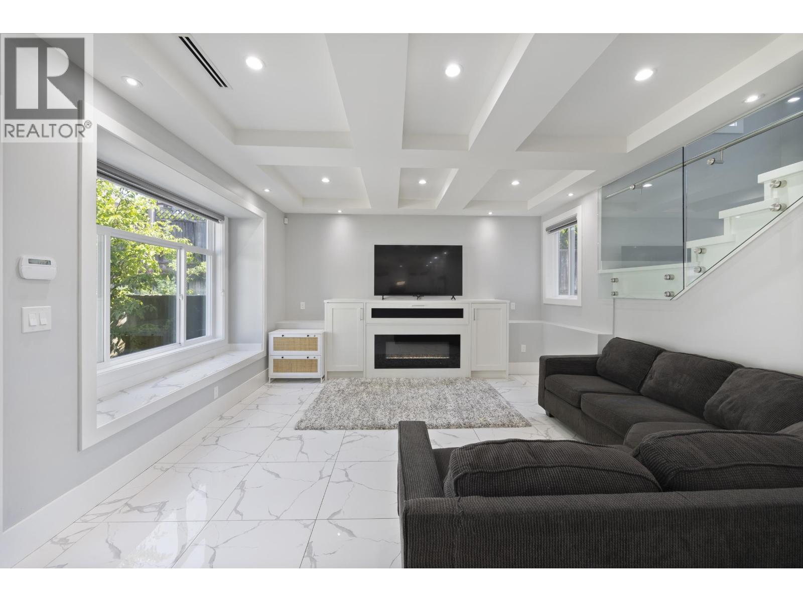 2309 Dublin Street, New Westminster, British Columbia  V3M 3B3 - Photo 7 - R3128773