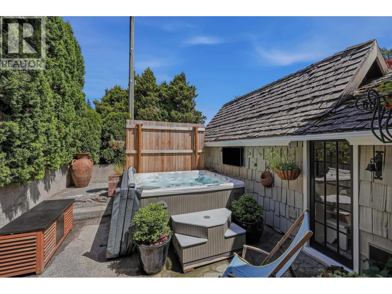 359 Ioco Road, Port Moody, British Columbia  V3H 2V9 - Photo 23 - R3157146