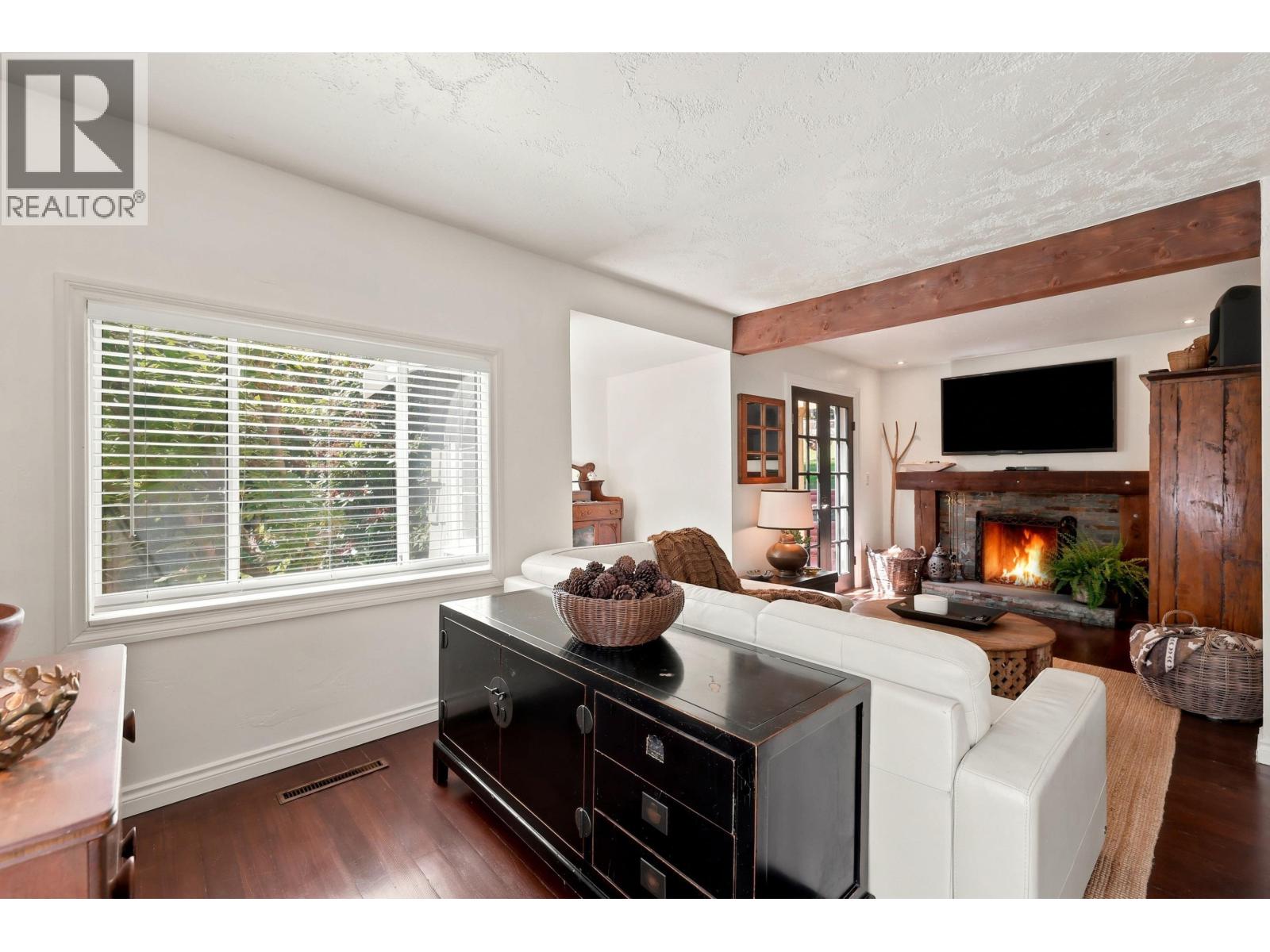 359 Ioco Road, Port Moody, British Columbia  V3H 2V9 - Photo 6 - R3157146