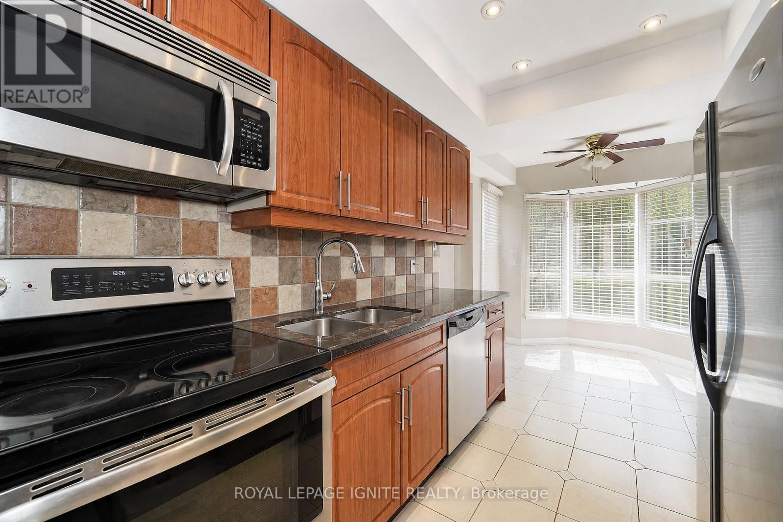 21 Halfmoon Square, Toronto, Ontario  M1C 3V4 - Photo 13 - E13176168