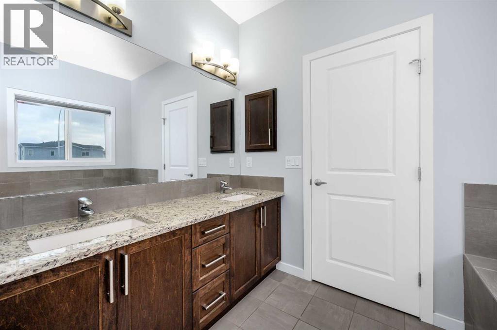 101 Savanna Close NE, Calgary, Alberta  T3J 0X7 - Photo 25 - A2337780