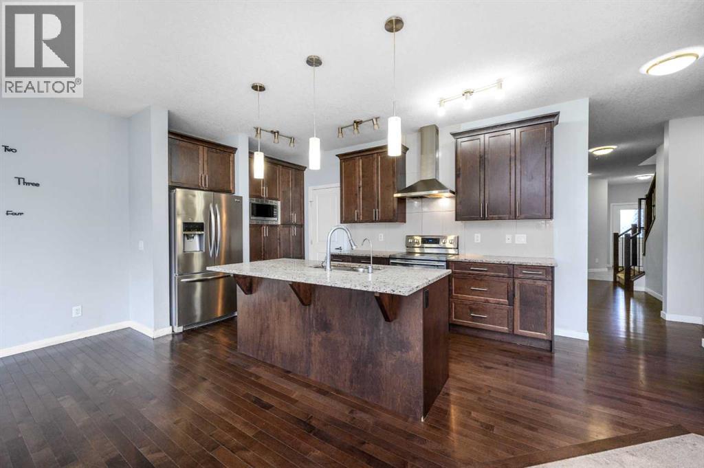 101 Savanna Close NE, Calgary, Alberta  T3J 0X7 - Photo 3 - A2337780