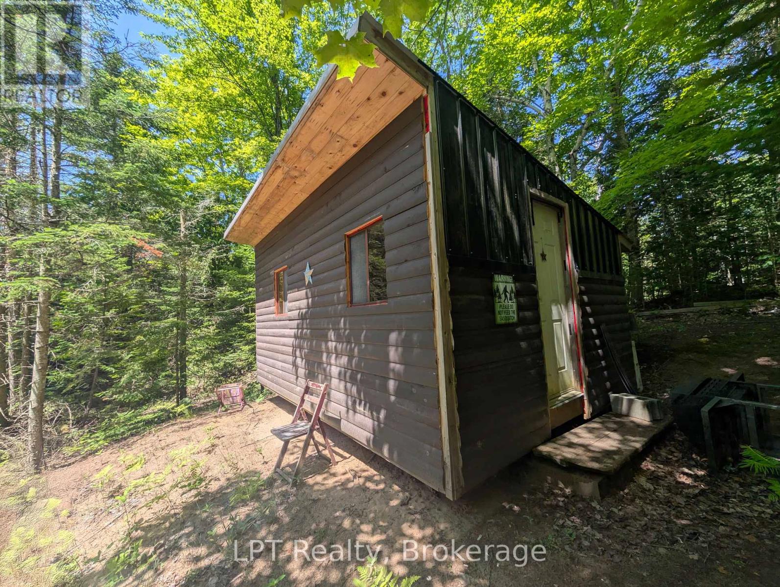 590-608 Huron Road, South Bruce Peninsula, Ontario  N0H 2T0 - Photo 10 - X12965816