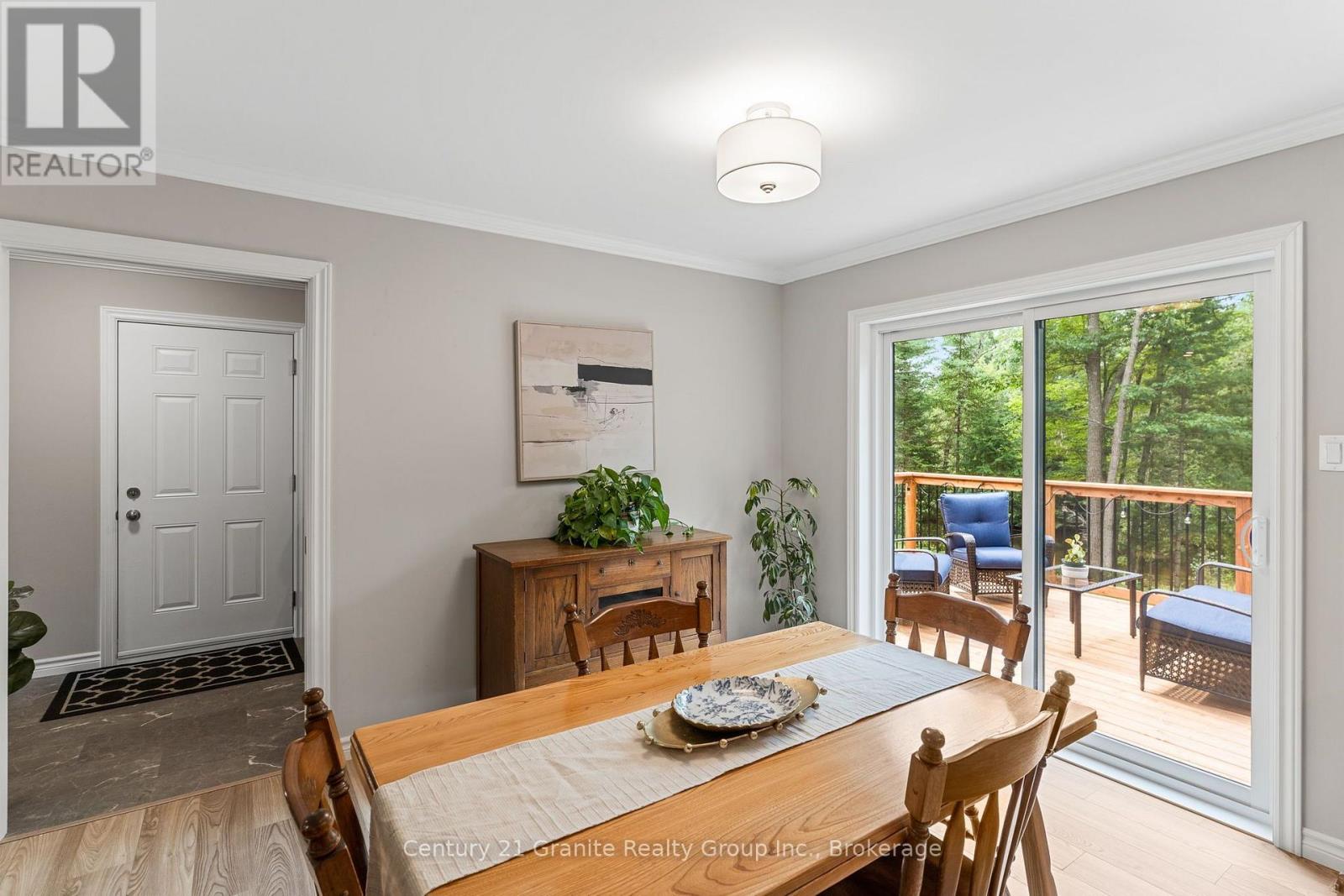 1097 Hawk Valley Road, Algonquin Highlands, Ontario  K0M 1S0 - Photo 19 - X13683290