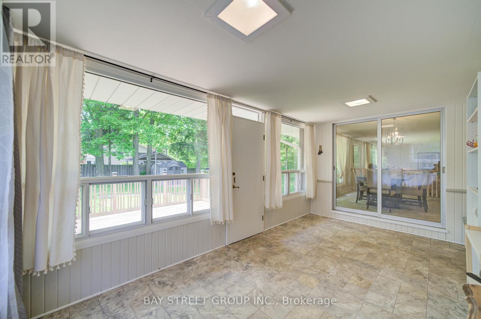 88 Marsdale Drive, St. Catharines, Ontario  L2T 3S9 - Photo 34 - X13247248