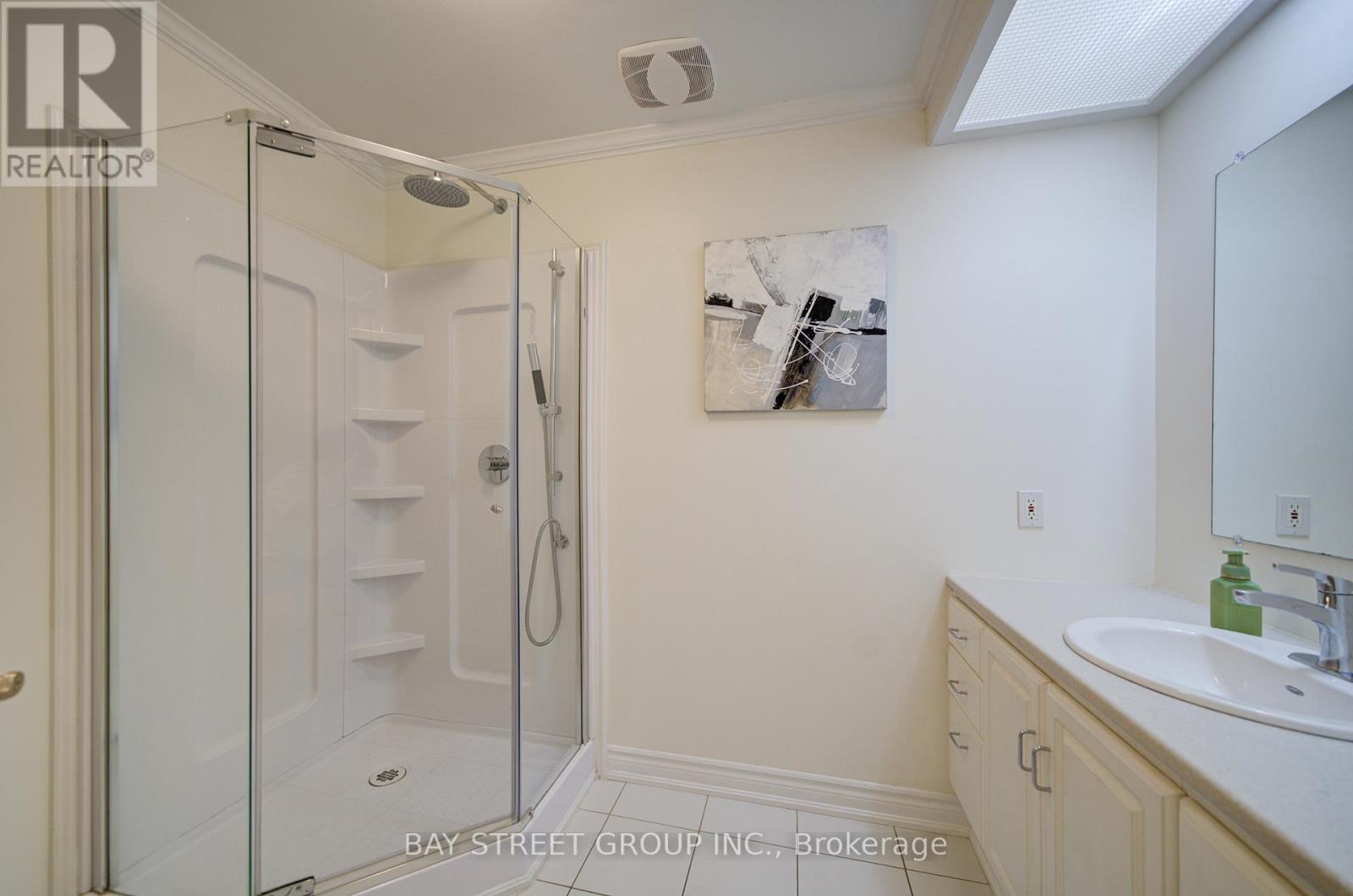 88 Marsdale Drive, St. Catharines, Ontario  L2T 3S9 - Photo 43 - X13247248