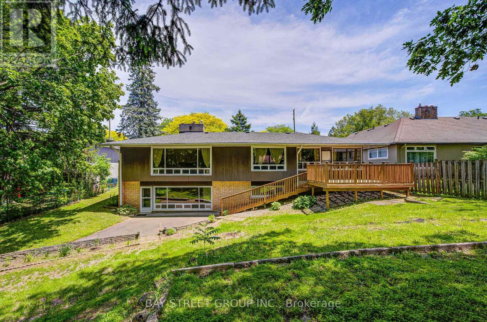 88 Marsdale Drive, St. Catharines, Ontario  L2T 3S9 - Photo 48 - X13247248