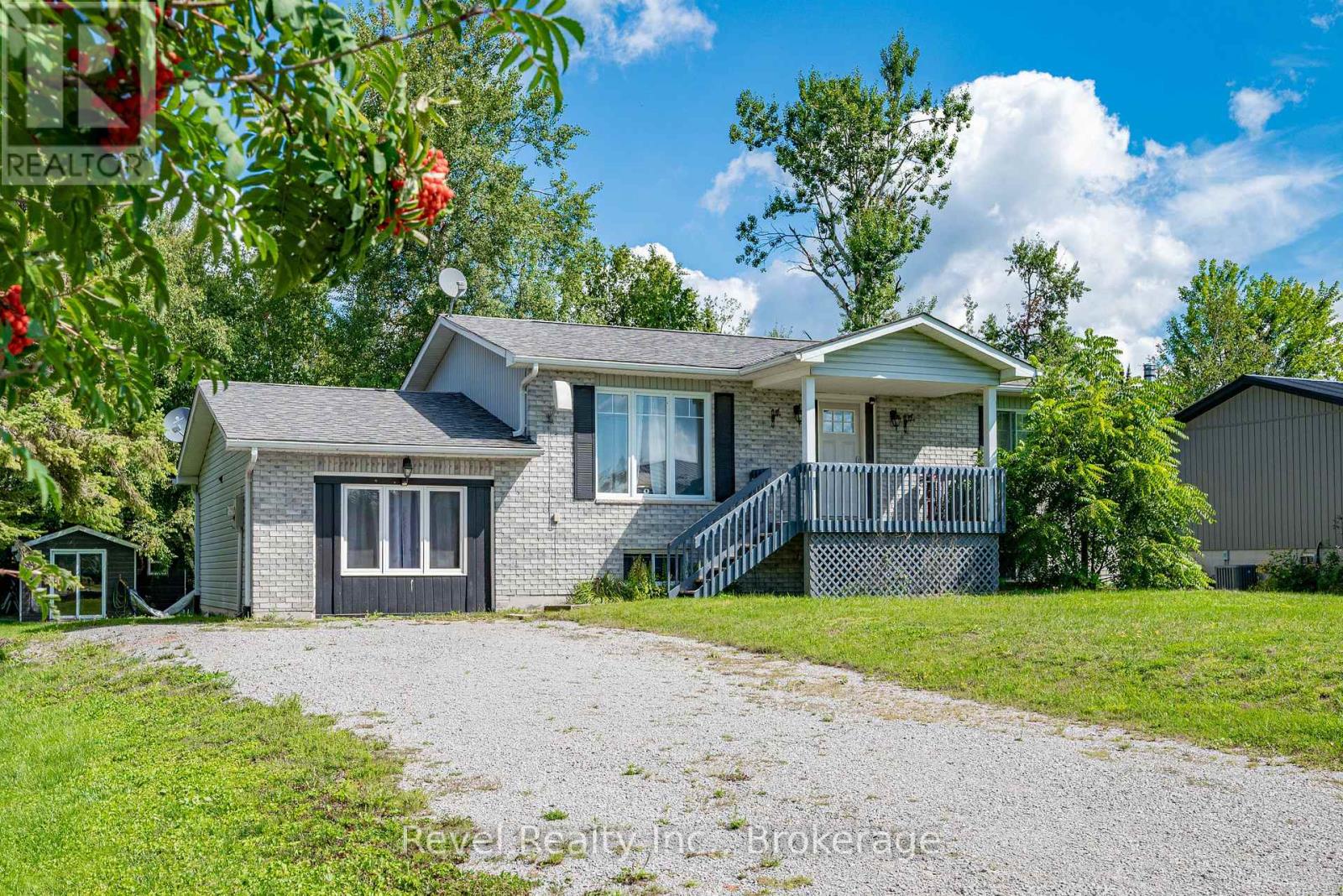 40 GREENWOOD CRESCENT, Kawartha Lakes, Ontario