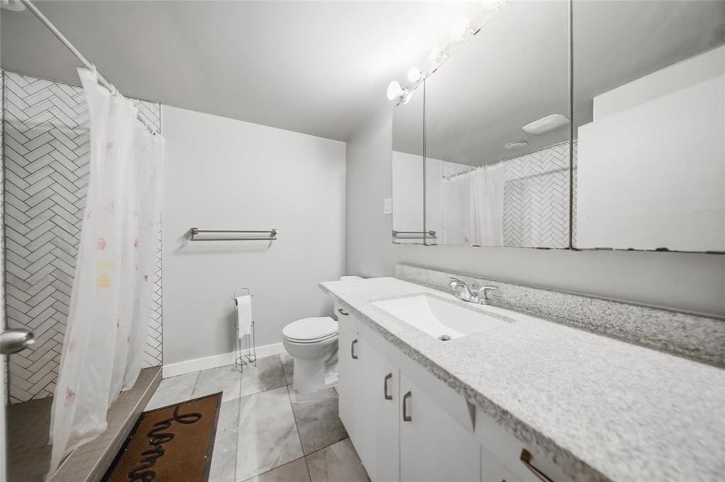 443 Regent Avenue W, Winnipeg, Manitoba  R2C 1R7 - Photo 22 - 202620337