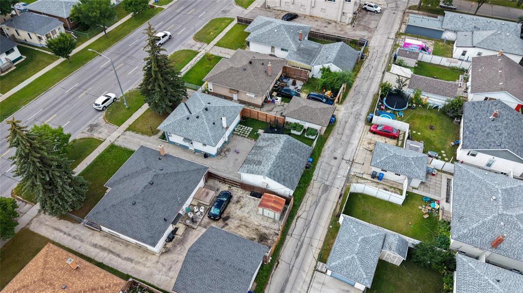 443 Regent Avenue W, Winnipeg, Manitoba  R2C 1R7 - Photo 26 - 202620337