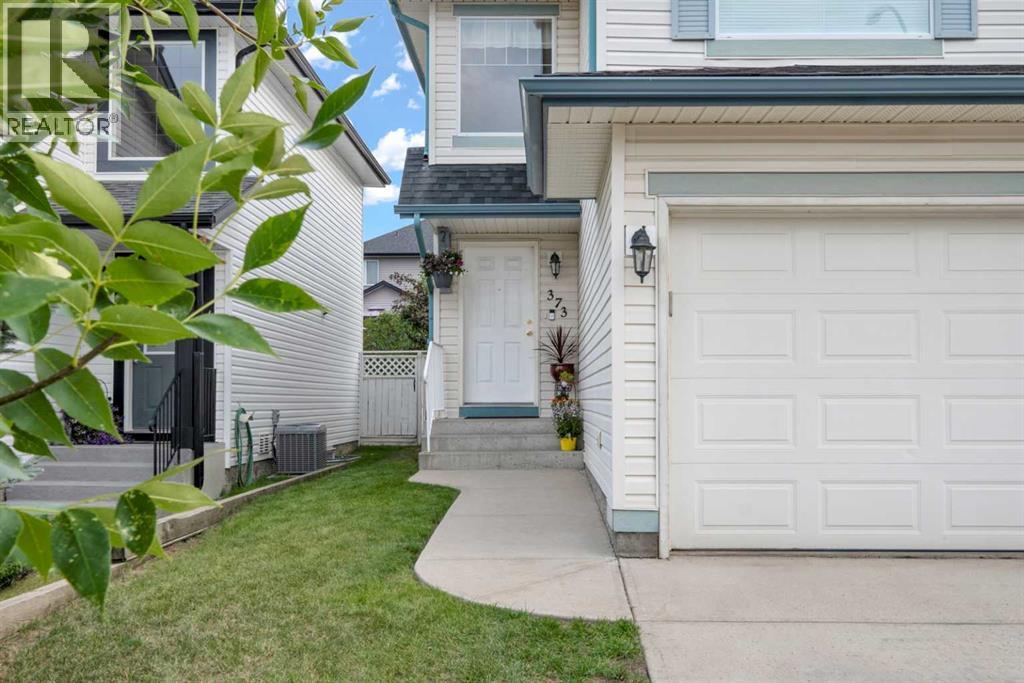 373 Bridlewood Avenue Sw, Calgary, Alberta  T2Y 4H5 - Photo 2 - A2323923