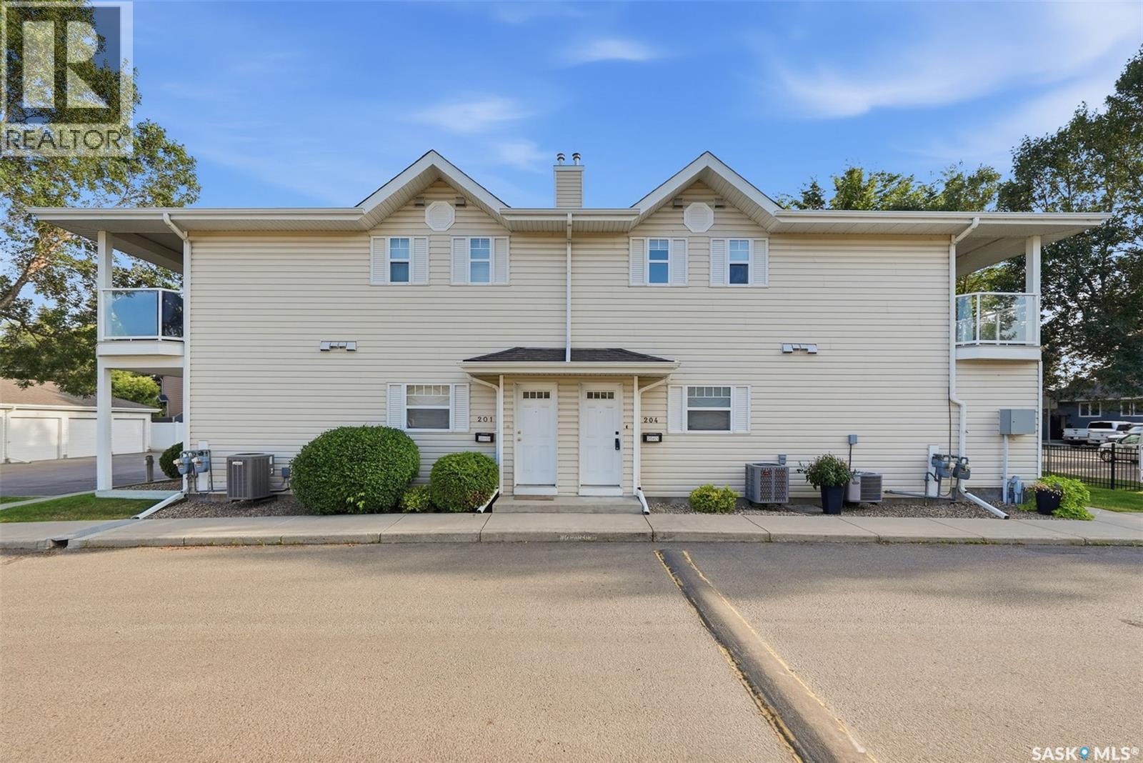 204D 141 105th STREET W, Saskatoon, Saskatchewan
