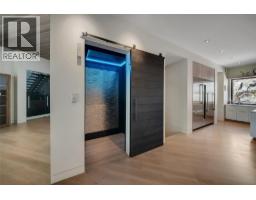 732 Highpointe Place, Kelowna, British Columbia  V1V 2Y3 - Photo 32 - 10395244