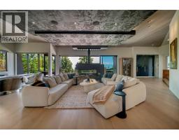 732 Highpointe Place, Kelowna, British Columbia  V1V 2Y3 - Photo 24 - 10395244