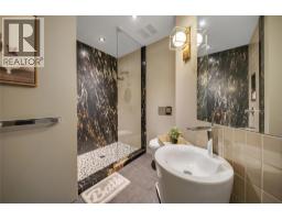 732 Highpointe Place, Kelowna, British Columbia  V1V 2Y3 - Photo 40 - 10395244