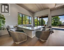 732 Highpointe Place, Kelowna, British Columbia  V1V 2Y3 - Photo 22 - 10395244