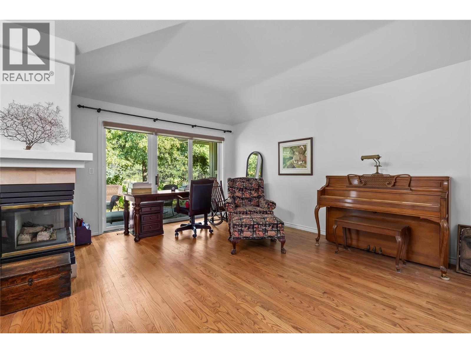 3889 Gallaghers Grange, Kelowna, British Columbia  V1W 3Z9 - Photo 16 - 10395844