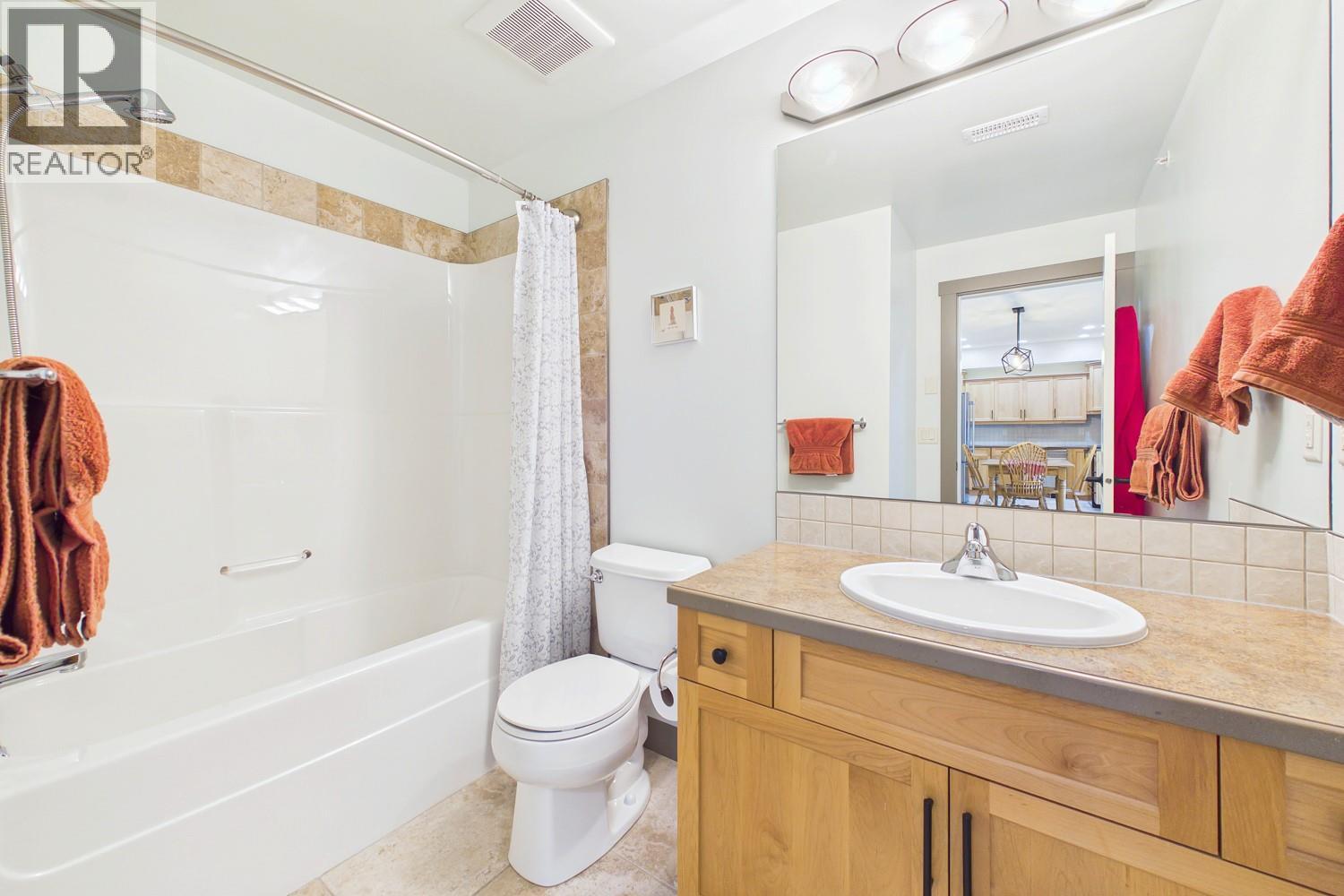 873 Forestbrook Drive Unit# 404, Penticton, British Columbia  V2A 2E9 - Photo 15 - 10398214