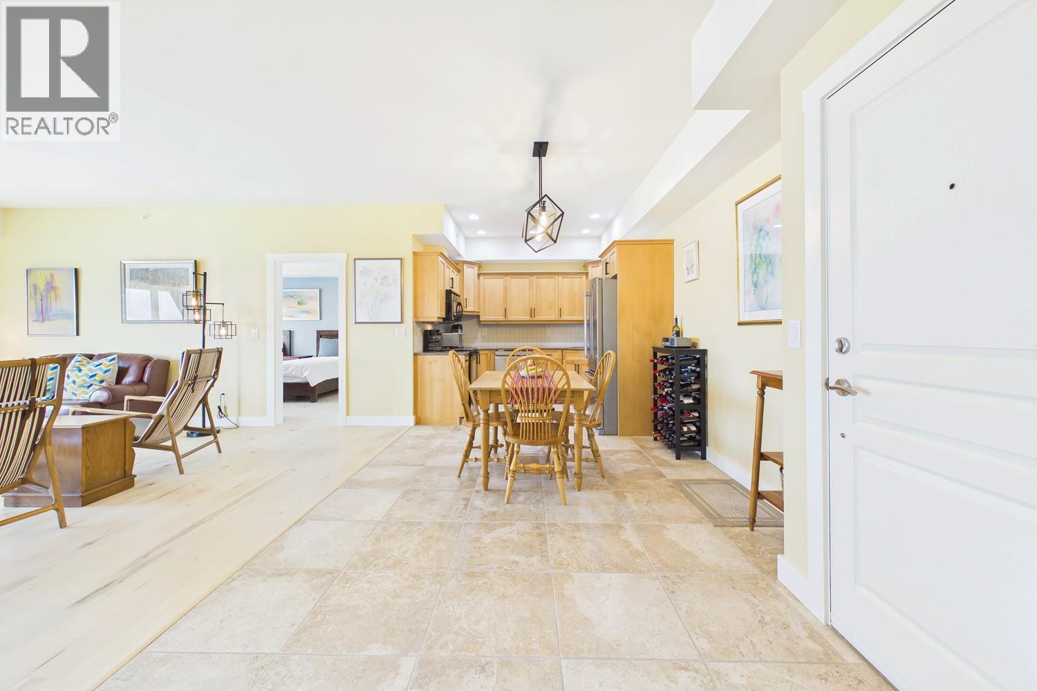 873 Forestbrook Drive Unit# 404, Penticton, British Columbia  V2A 2E9 - Photo 13 - 10398214