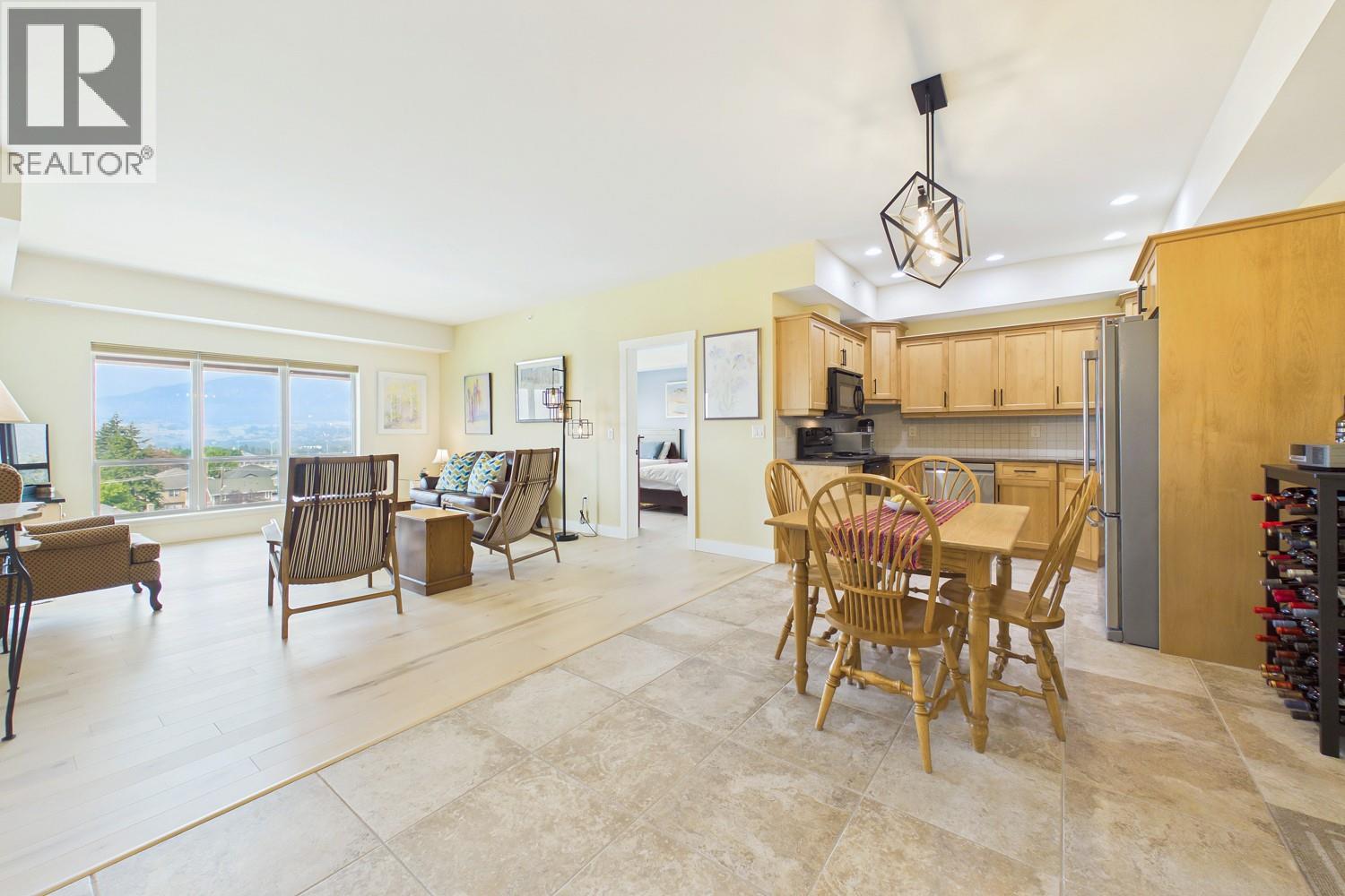 873 Forestbrook Drive Unit# 404, Penticton, British Columbia  V2A 2E9 - Photo 6 - 10398214