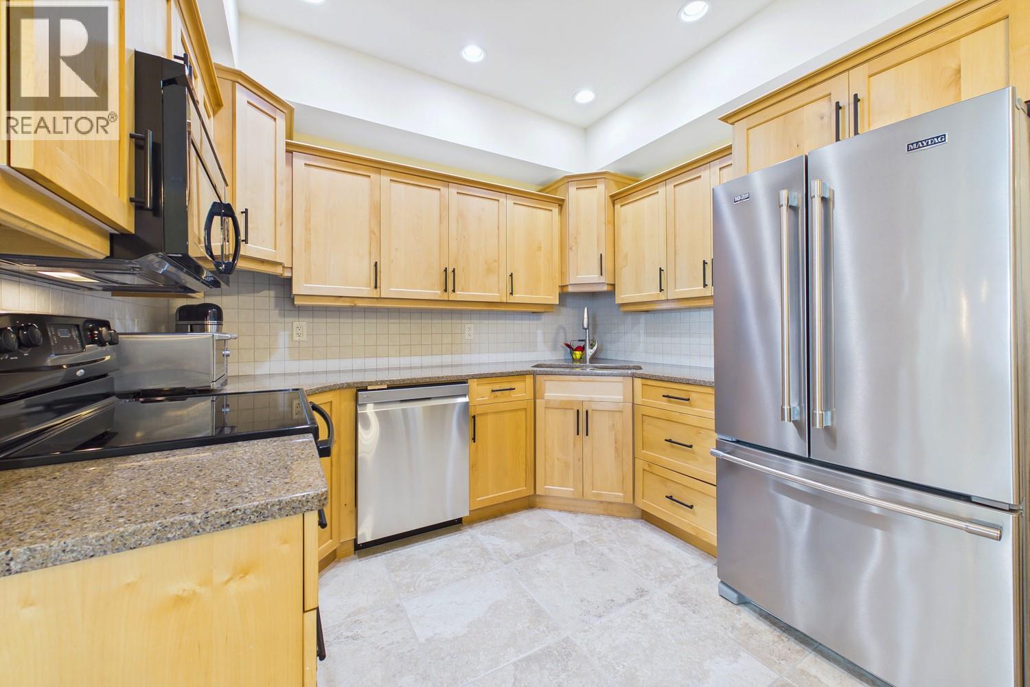 873 Forestbrook Drive Unit# 404, Penticton, British Columbia  V2A 2E9 - Photo 8 - 10398214
