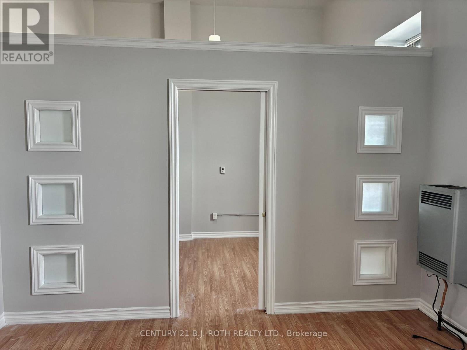 302 - 19 Dunlop Street W, Barrie, Ontario  L4N 1A1 - Photo 8 - S13690964