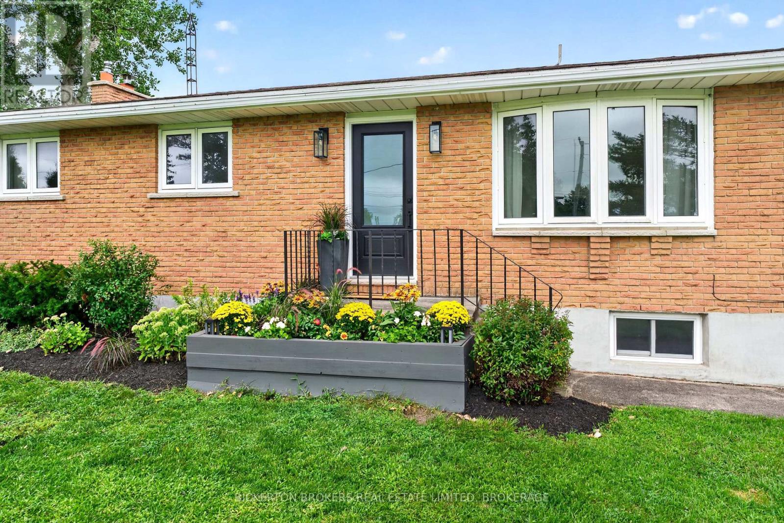 62 Haig Road, Front Of Leeds & Seeleys Bay, Ontario K7G 2V4 - Photo 3 - X13692172