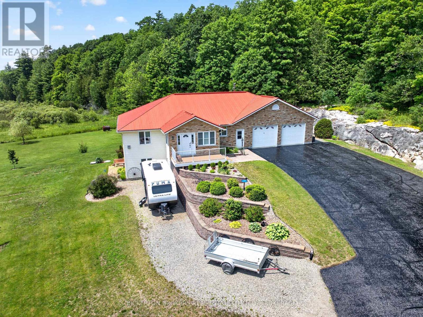 224 Big Hill Road, Leeds And The Thousand Islands, Ontario K0H 2N0 - Photo 2 - X13692226