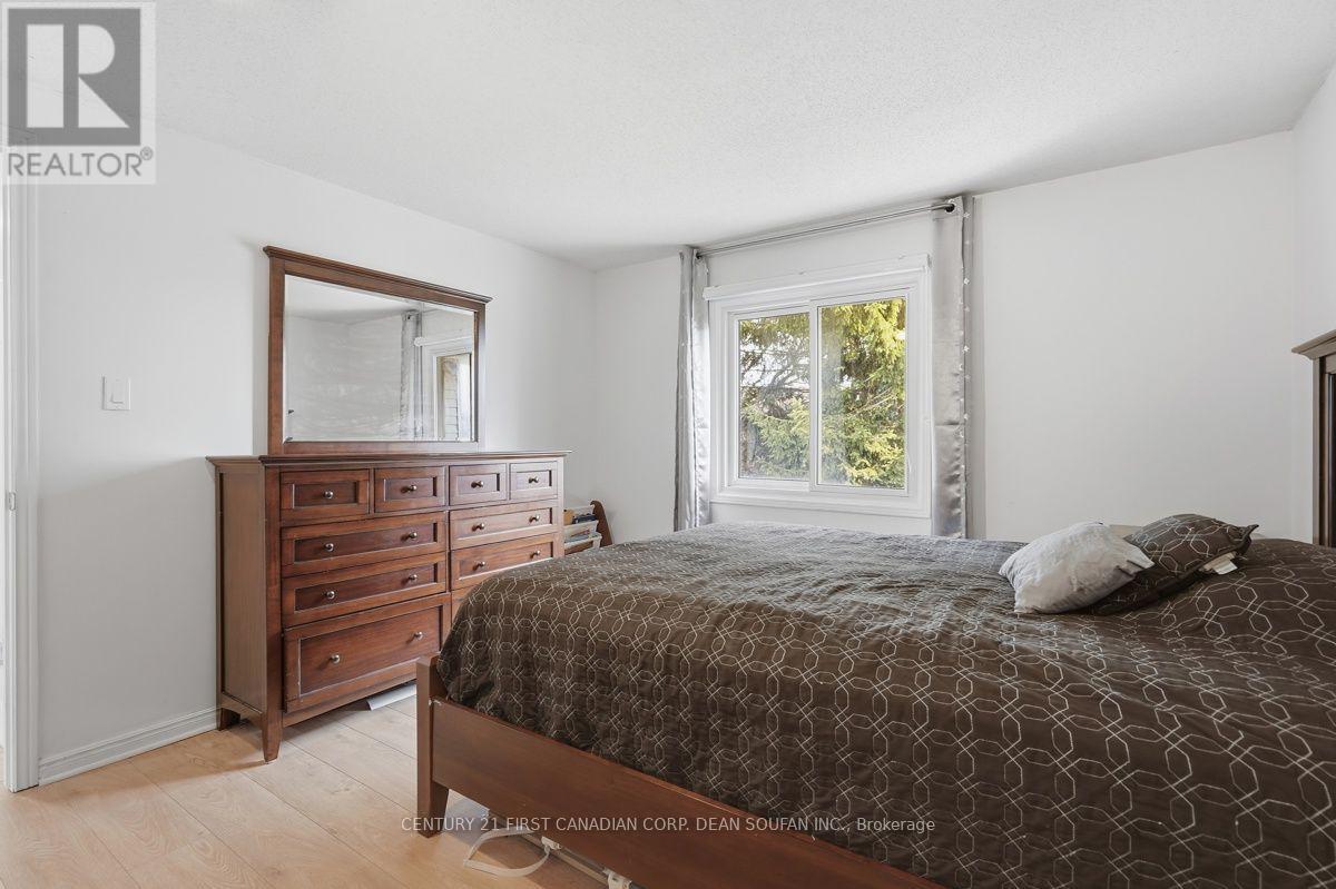33 Ashley Crescent, London South, Ontario N6E 3P7 - Photo 26 - X13692256