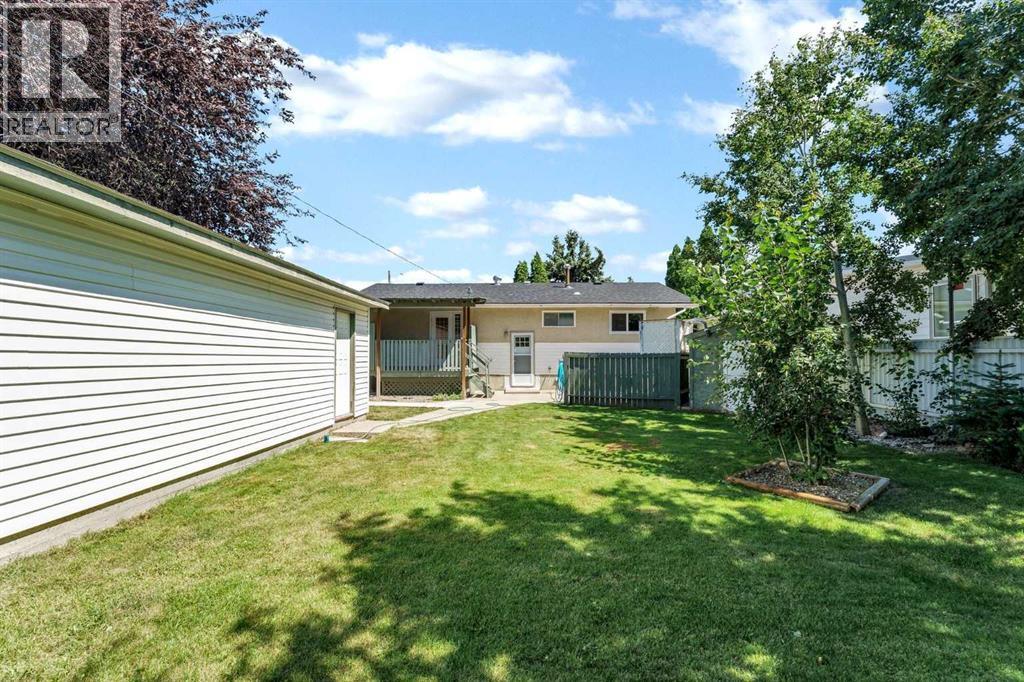 31 8 Street W, Brooks, Alberta  T1R 0B5 - Photo 35 - A2333158