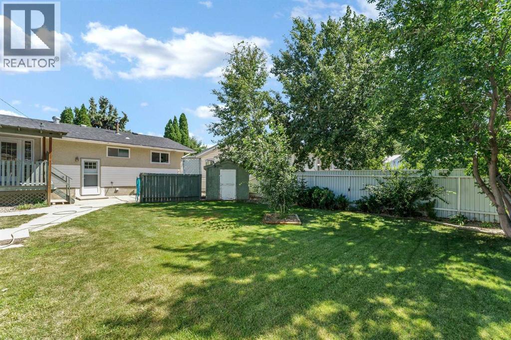 31 8 Street W, Brooks, Alberta  T1R 0B5 - Photo 36 - A2333158
