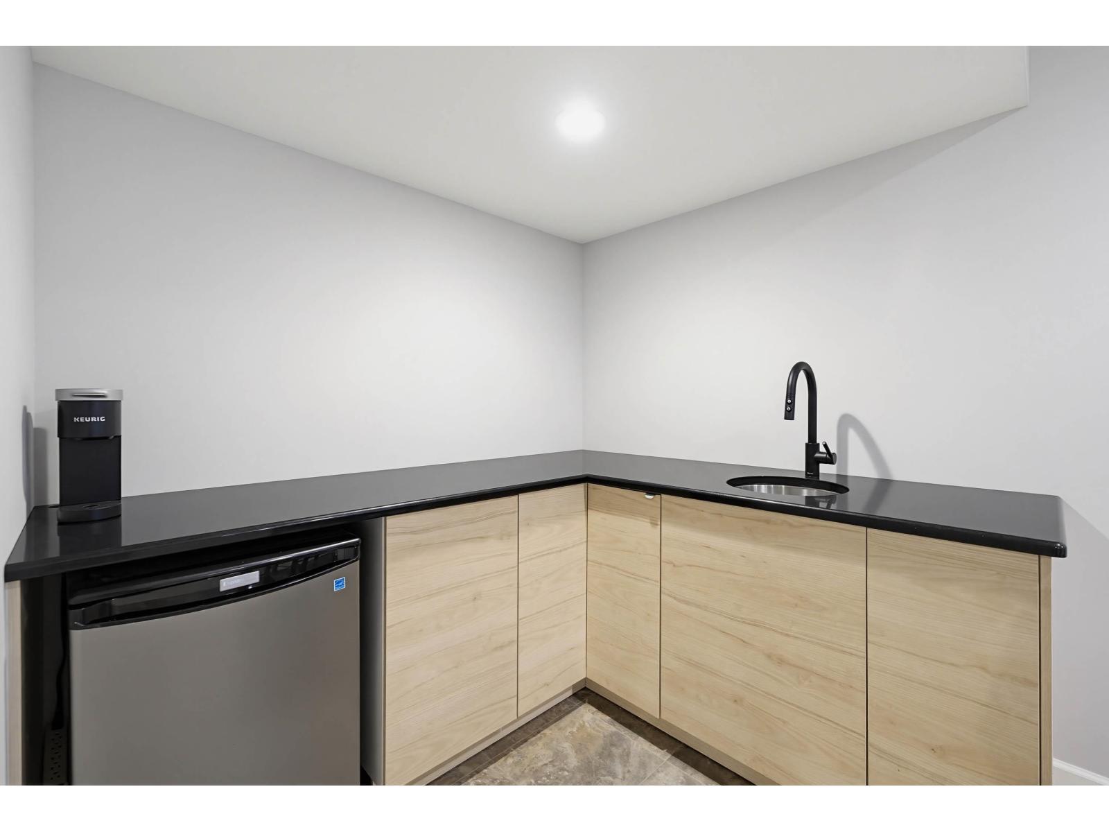 8578 205b Street, Langley, British Columbia V2Y 0P6 - Photo 31 - R3157016